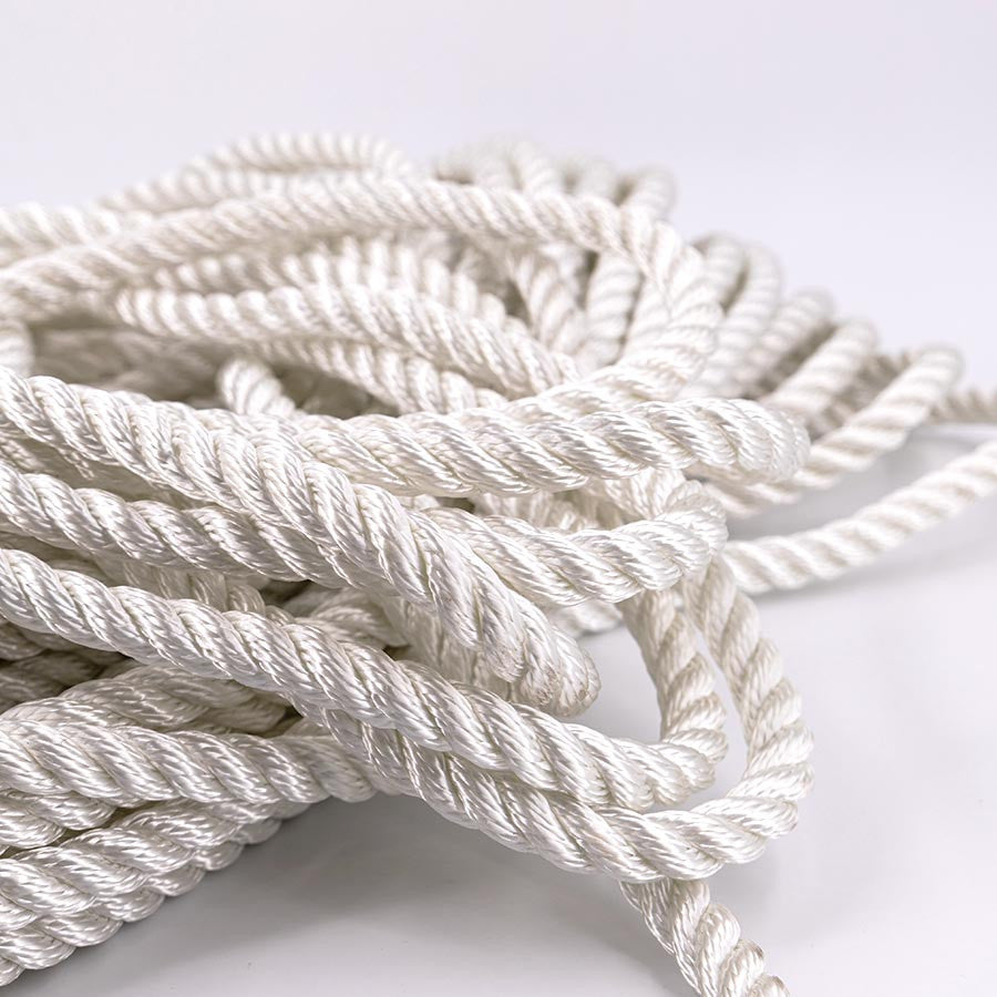 amarre polyester blanc 3 torons pour bateau