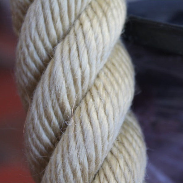 Rampe d'escalier en corde